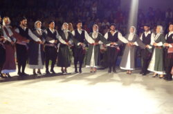 Διπλός εμπρός